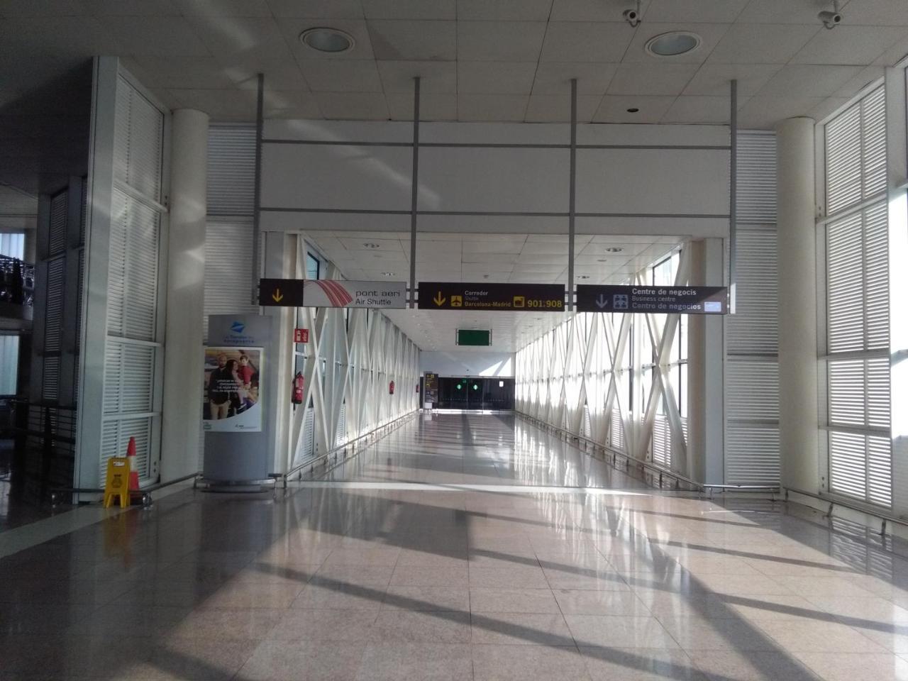 Sleep&Fly Hotel El Prat de Llobregat Buitenkant foto